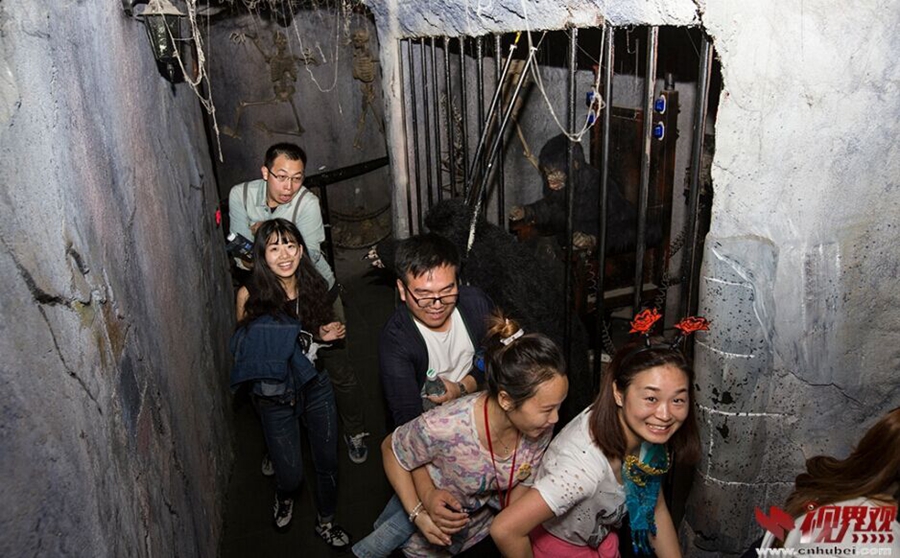 鬼屋历险记游戏_小游戏鬼屋历险记_鬼屋记历险游戏攻略