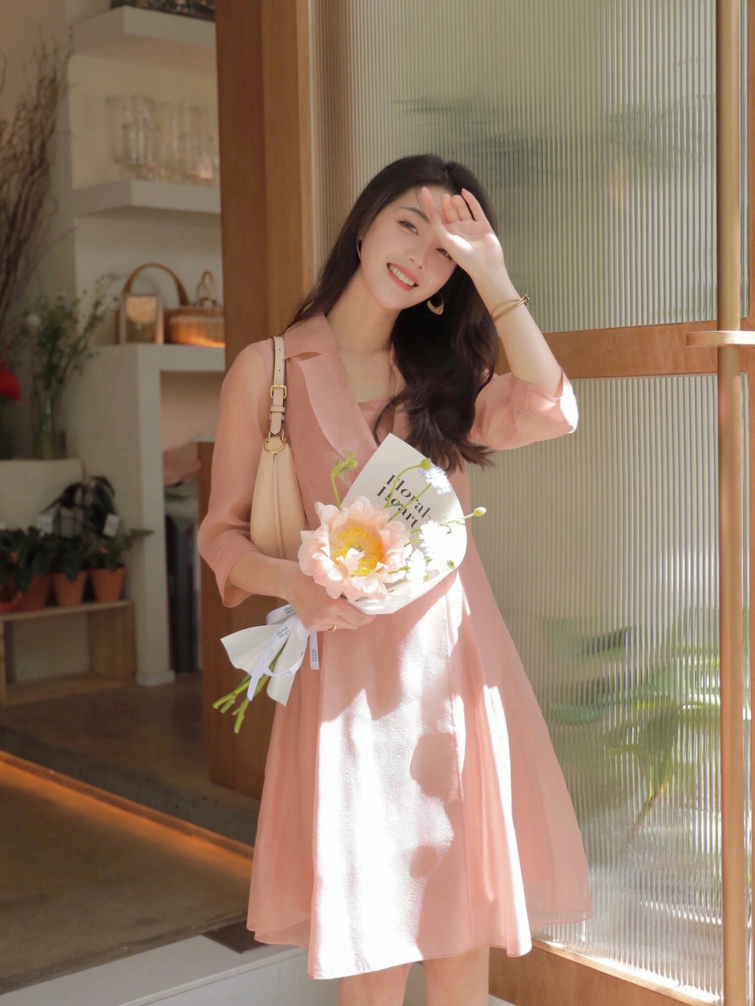大头妹换装游戏_大头妹换装_大头妹it