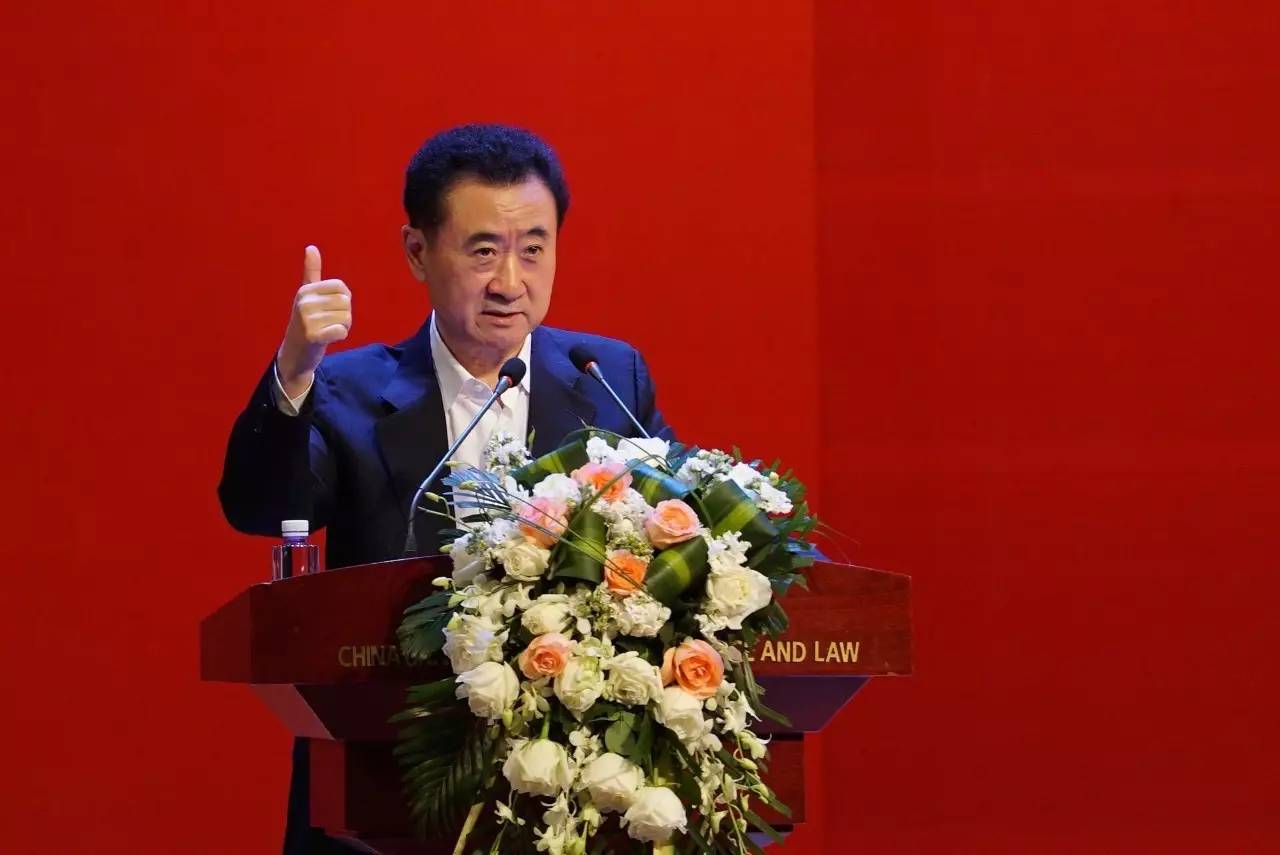 王健林照片_王健林健身照片_王健林照片