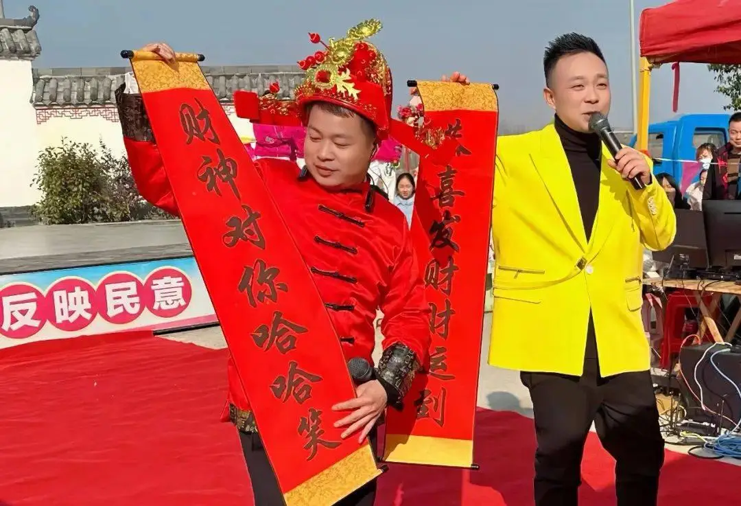 壁纸飘屏手机游戏软件_游戏飘屏手机壁纸_屏幕壁纸游戏