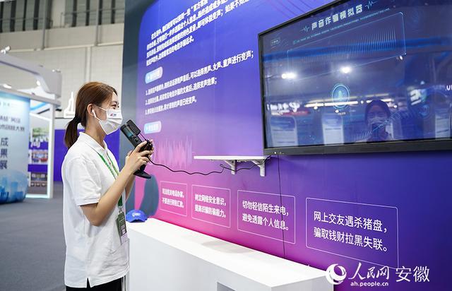 泳池小游戏_泳池模拟器下载手机版游戏_游泳馆模拟器