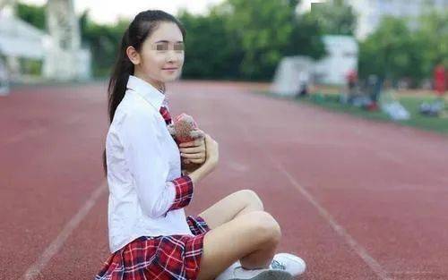 美少女的世界 